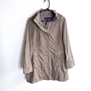 Cole Haan Large Signature Back Bow Packable Raincoat